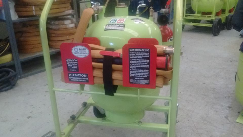 Fire extinguisher for harvesters